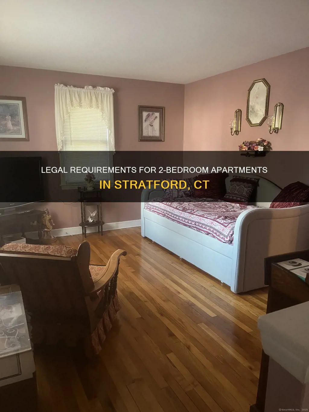 what constitutes a legal 2 bedroom apartment in stratford ct