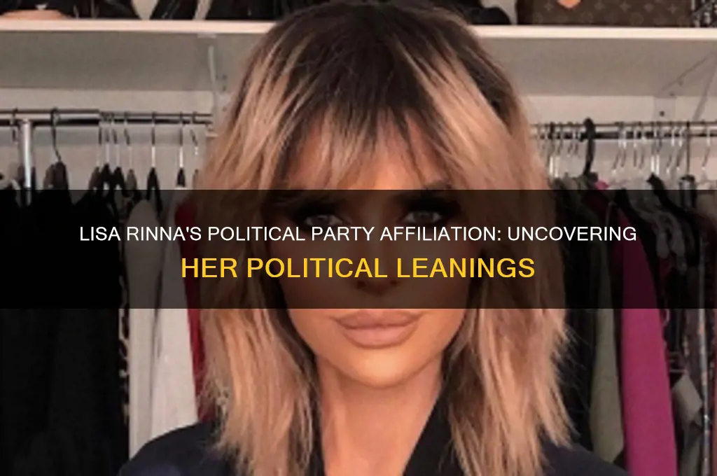 what political party is lisa rinna